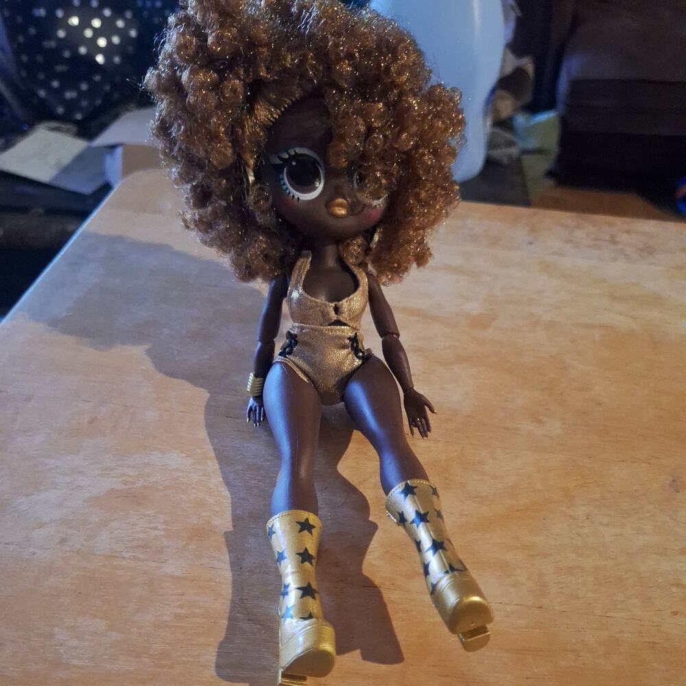 LOL Surprise OMG Movie Magic Studios Agent Soul Doll Rare HTF Doll Gold Afro+
